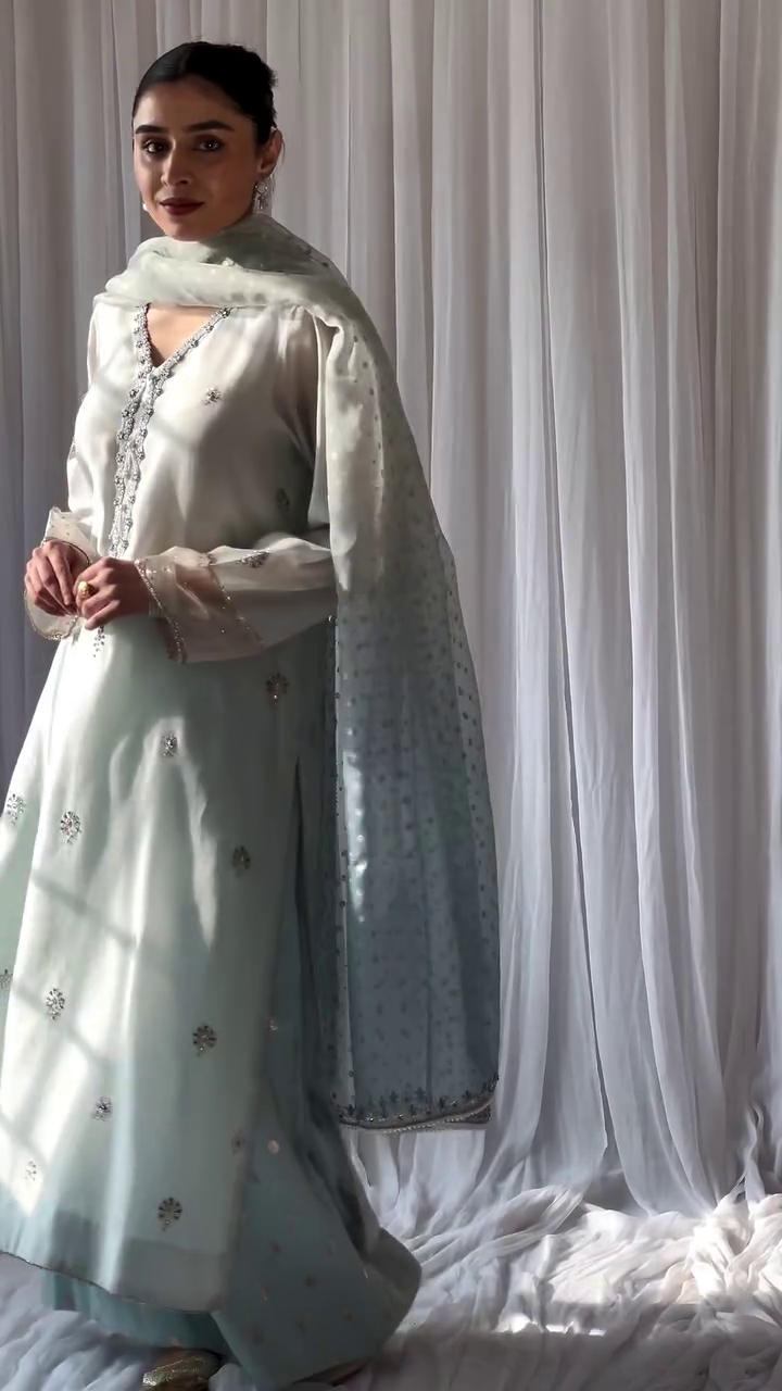 BAHAR EID AUR TUM - CHALK BLUE - Image 5