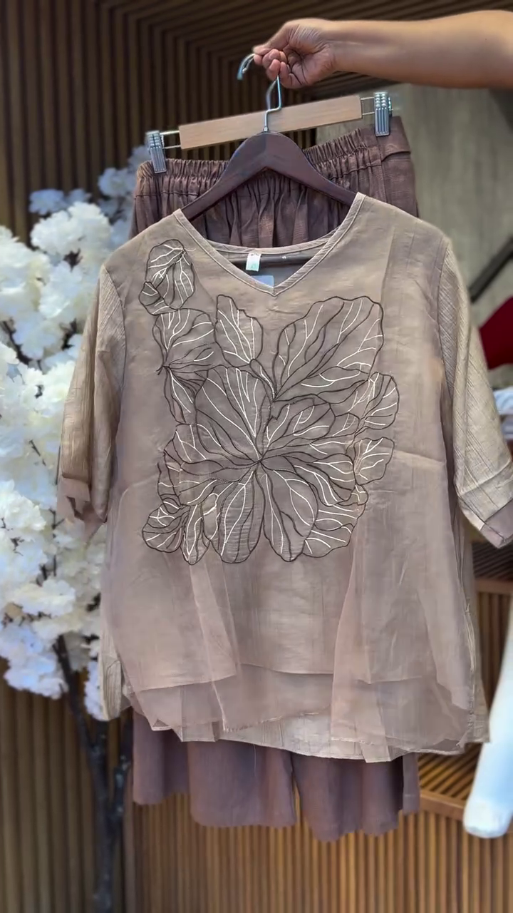 Women's Clothing Shirts Blouse Summer Cotton Linen Blusa Mujer Embroidery V-Neck Solid Vintage Casual Camisas Loose