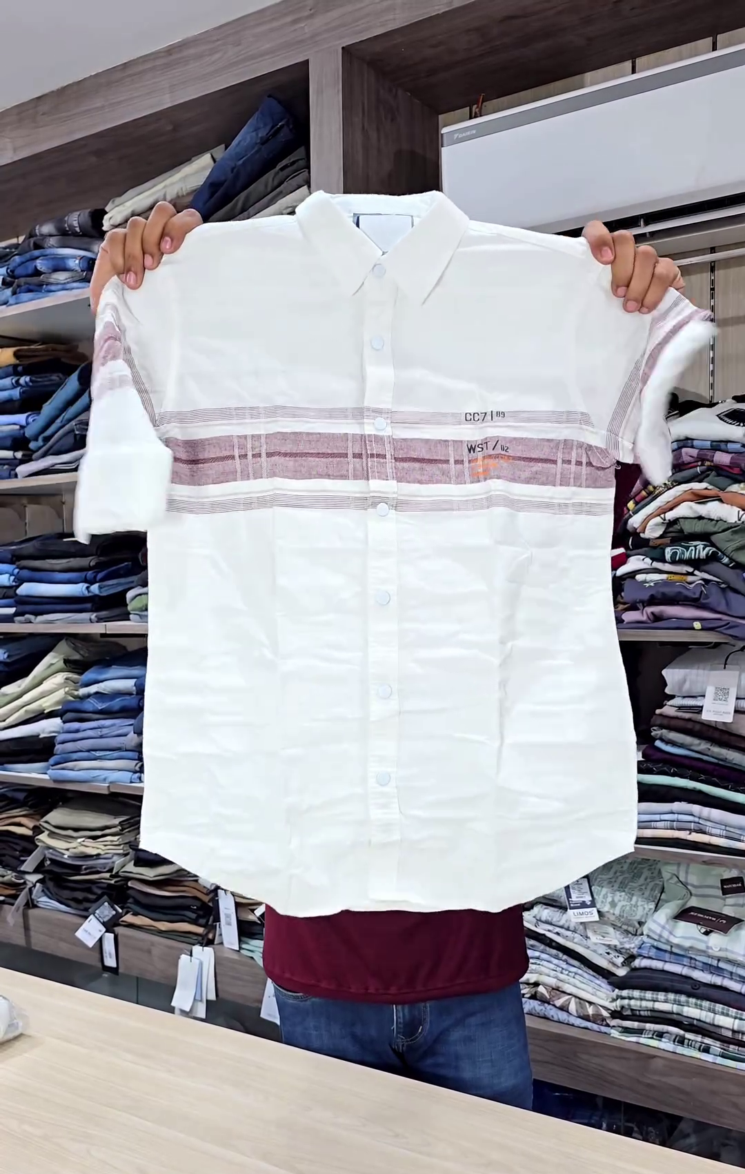 White Short Sleeve Stripe Casual Shirt - Image 3