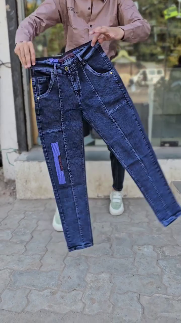 Blue Whiskering Washed Stretchable Cargo Denim - Image 5