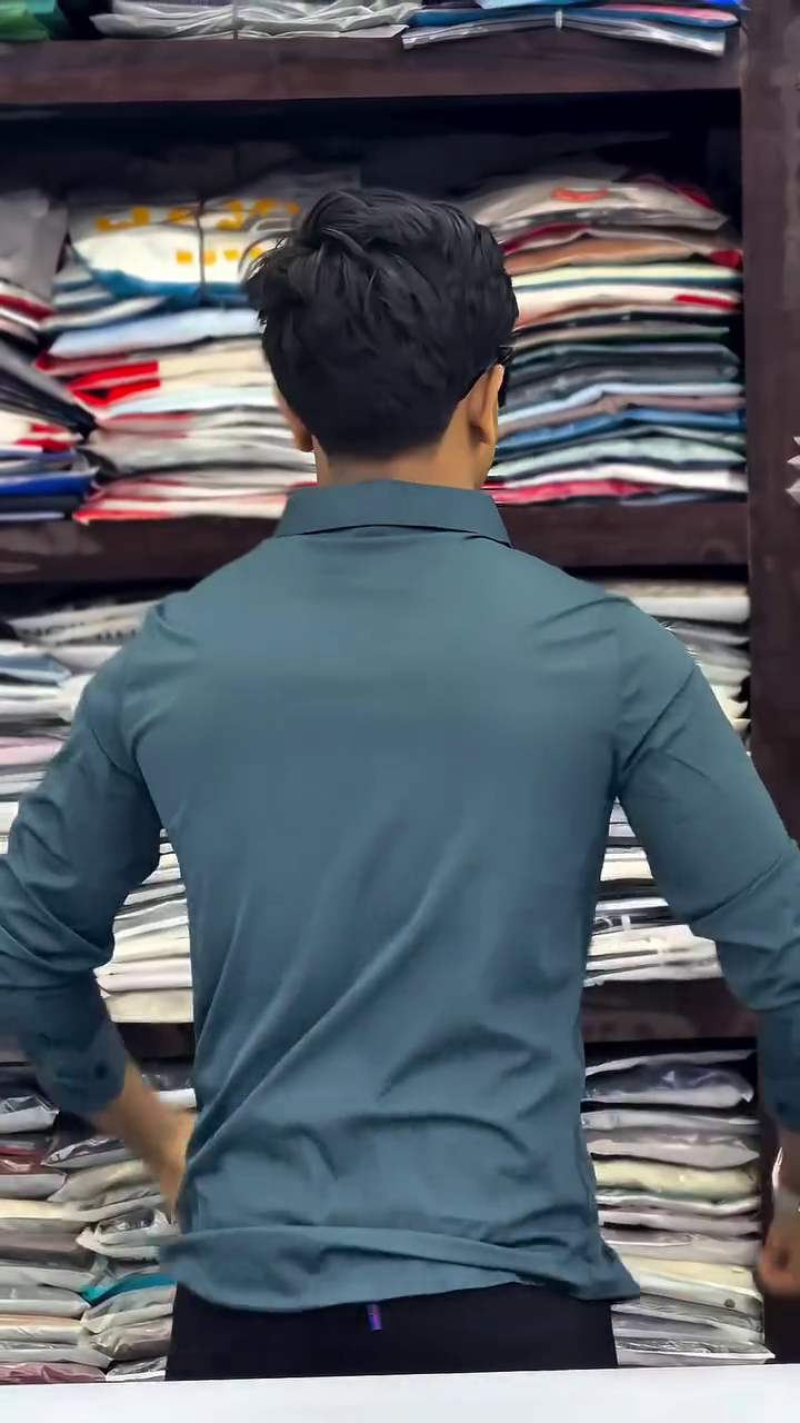 Men Comfort Fit Solid Spread Collar Casual Shirt - Image 2